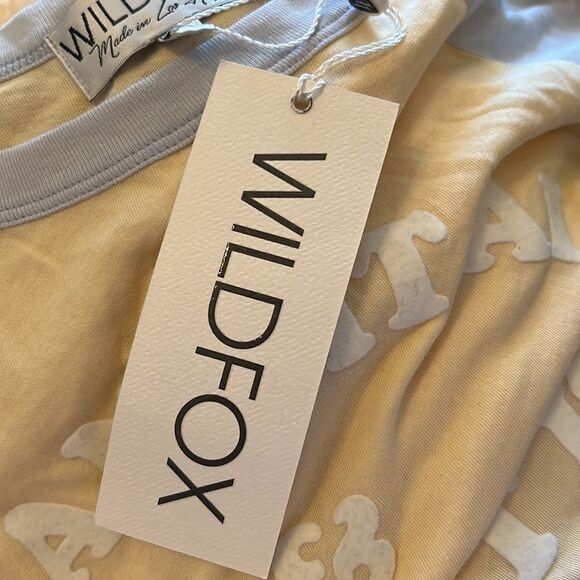 NWT wild fox I want it all and I want it delivered small top - Picture 6 of 6